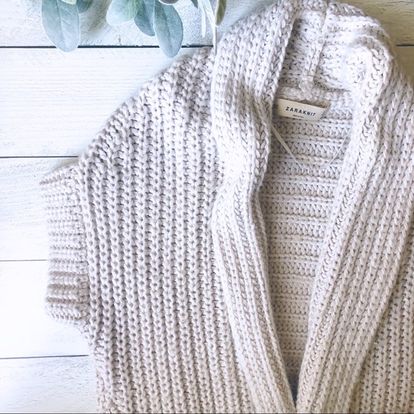 Zara Sweaters - Zara Knit Acrylic Wool Open Front Cardigan (EUC)